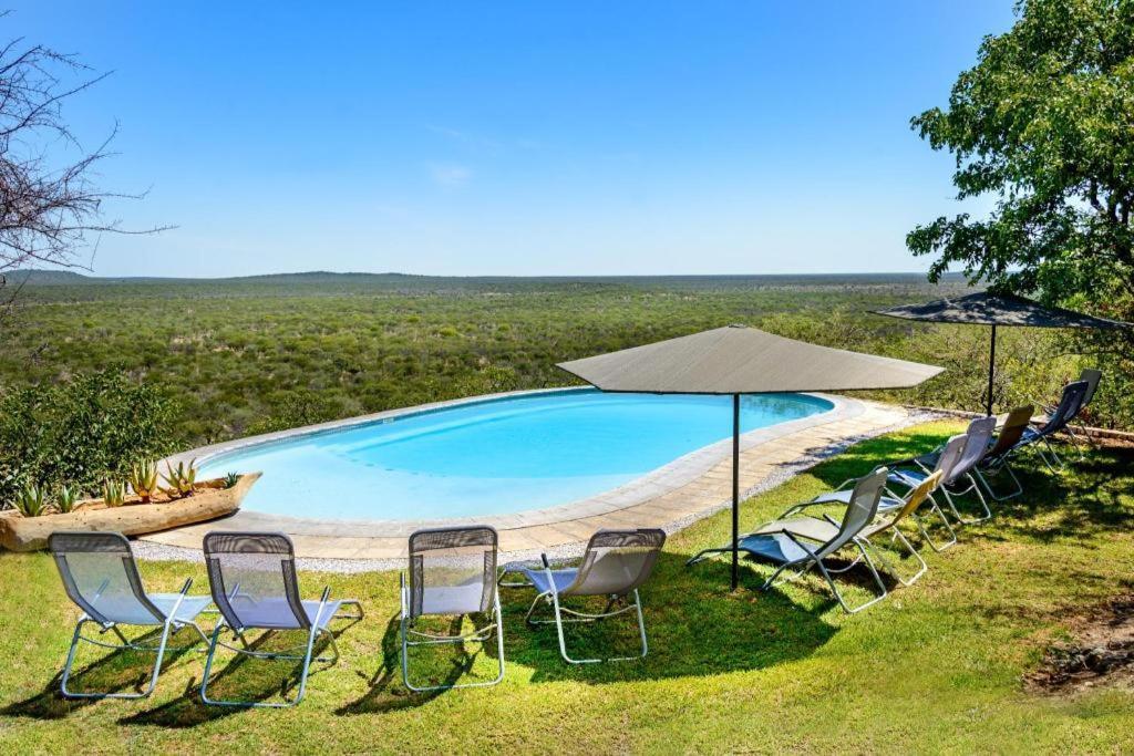 Etosha Safari Lodge, Etosha National Park, Namibia Outjo Extérieur photo